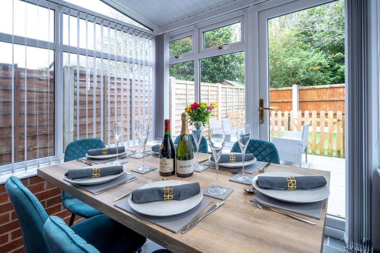 Yew Tree House Contractor / Family Home Free Netflix Fast Wifi Near Dudley/Birmingham Cradley Heath Exteriör bild