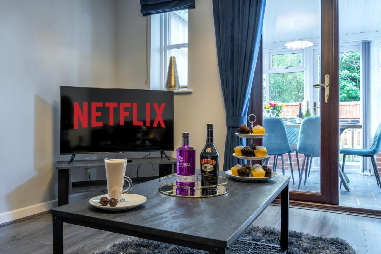Yew Tree House Contractor / Family Home Free Netflix Fast Wifi Near Dudley/Birmingham Cradley Heath Exteriör bild