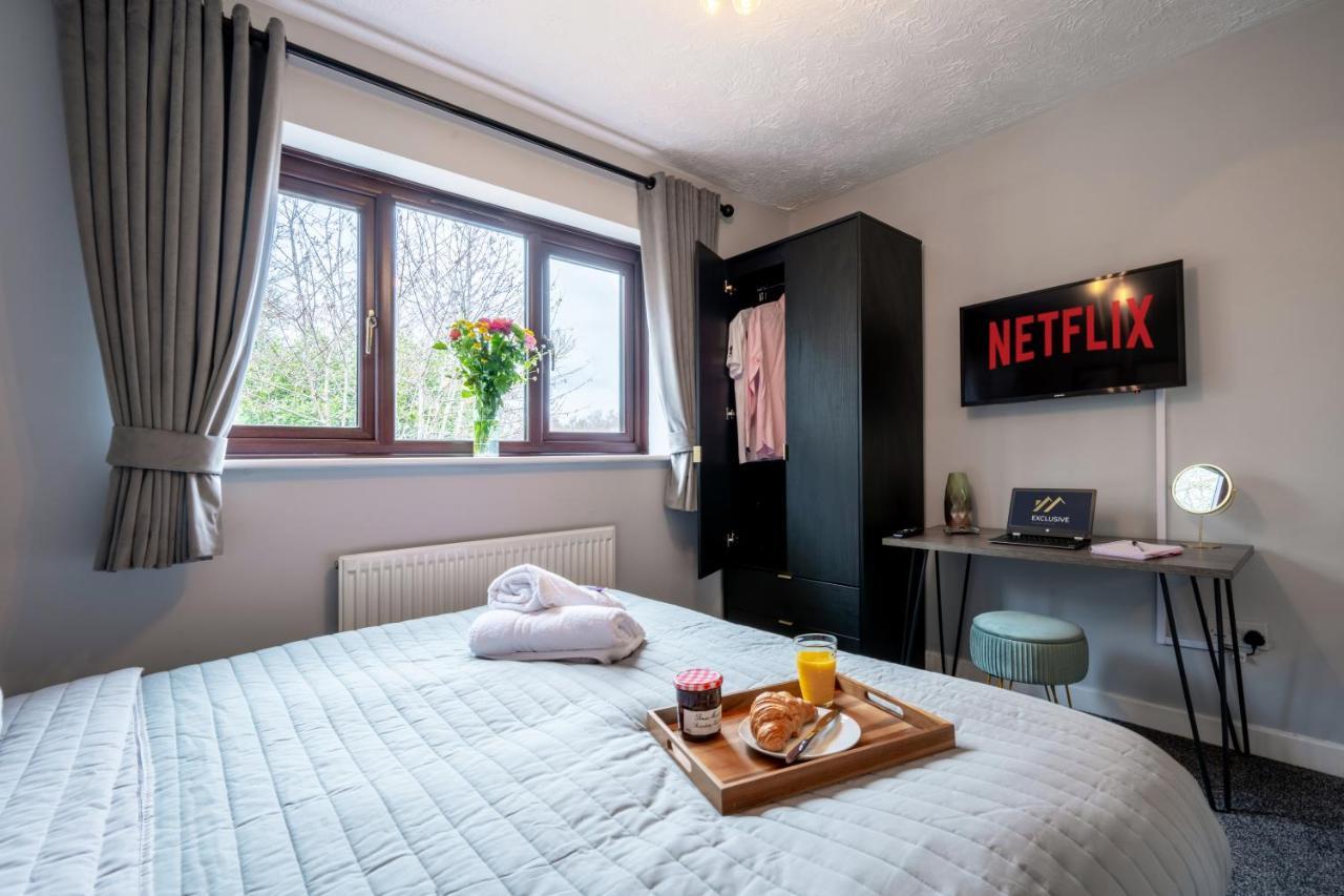 Yew Tree House Contractor / Family Home Free Netflix Fast Wifi Near Dudley/Birmingham Cradley Heath Exteriör bild