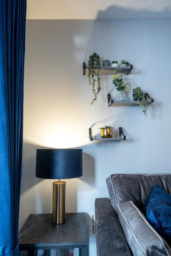 Yew Tree House Contractor / Family Home Free Netflix Fast Wifi Near Dudley/Birmingham Cradley Heath Exteriör bild